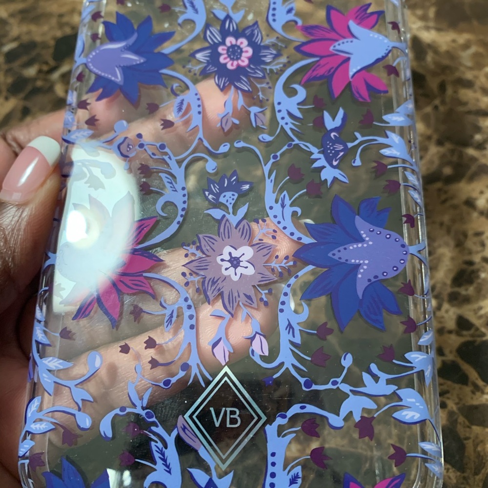 iPhone 8plus case - Picture 2 of 2